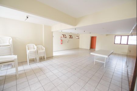 Apartamento para alugar com 100m², 3 quartos e 2 vagas Apartamento para alugar com 100m², 3 quartos e 2 vagasÁrea comum - Salão de festas