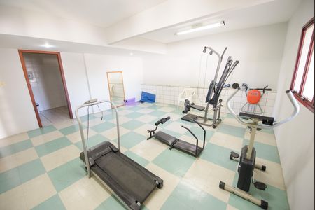 Apartamento para alugar com 100m², 3 quartos e 2 vagas Apartamento para alugar com 100m², 3 quartos e 2 vagasÁrea comum - Academia