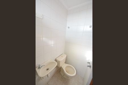 Apartamento para alugar com 100m², 3 quartos e 2 vagas Apartamento para alugar com 100m², 3 quartos e 2 vagasBanheiro de serviço