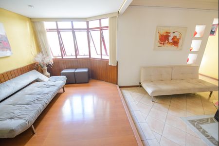 Apartamento para alugar com 100m², 3 quartos e 2 vagas Apartamento para alugar com 100m², 3 quartos e 2 vagasHall de entrada