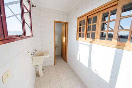 Apartamento para alugar com 100m², 3 quartos e 2 vagas Apartamento para alugar com 100m², 3 quartos e 2 vagasÁrea de Serviço