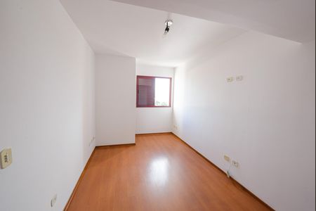 Apartamento para alugar com 100m², 3 quartos e 2 vagas Apartamento para alugar com 100m², 3 quartos e 2 vagasSuíte