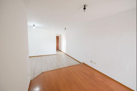 Apartamento para alugar com 100m², 3 quartos e 2 vagas Apartamento para alugar com 100m², 3 quartos e 2 vagasSala