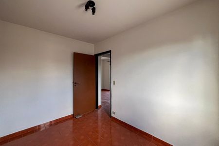 Quarto 2 de apartamento para alugar com 2 quartos, 54m² em Vila Nair, São Paulo