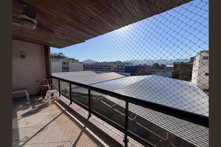 Varanda dos quartos de apartamento para alugar com 5 quartos, 217m² em Recreio dos Bandeirantes, Rio de Janeiro