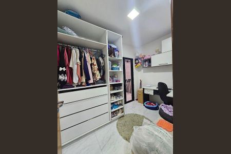 Apartamento à venda com 70m², 2 quartos e sem vaga