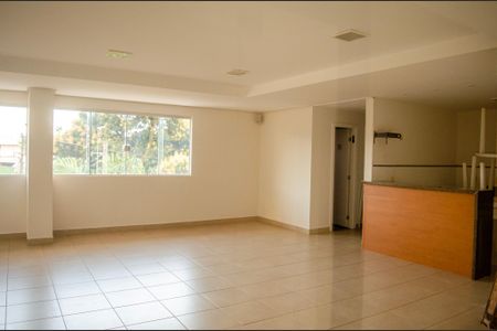 Apartamento à venda com 55m², 2 quartos e 1 vaga Apartamento à venda com 55m², 2 quartos e 1 vagaÁrea comum - Salão de festas