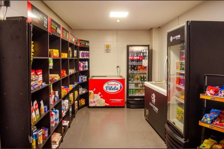 Apartamento à venda com 55m², 2 quartos e 1 vaga Apartamento à venda com 55m², 2 quartos e 1 vagaMini Mercado