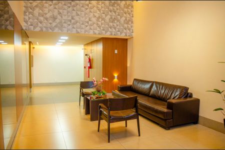 Apartamento à venda com 55m², 2 quartos e 1 vaga Apartamento à venda com 55m², 2 quartos e 1 vagaHall social