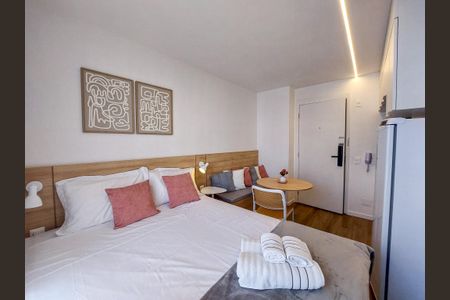 Studio à venda com 21m², 1 quarto e sem vaga Studio à venda com 21m², 1 quarto e sem vagaStudio