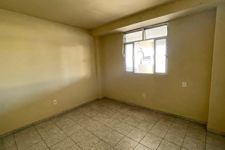 Escritório de casa para alugar com 4 quartos, 200m² em Parque Beira Mar, Duque de Caxias