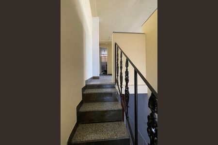Casa para alugar com 200m², 4 quartos e 1 vaga Casa para alugar com 200m², 4 quartos e 1 vagaÁrea de Serviço
