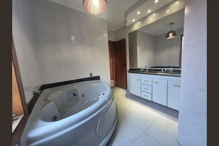 Detalhe da banheira - Piso 3 - Suíte de apartamento para alugar com 3 quartos, 224m² em Chacara Nossa Senhora do Bom Conselho, São Paulo