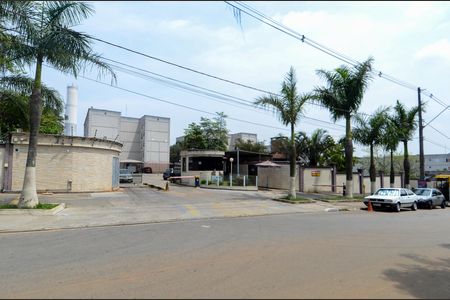 Fachada do condomínio de apartamento para alugar com 2 quartos, 45m² em Água Chata, Guarulhos
