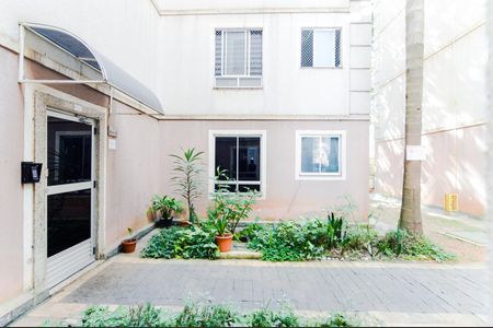 Vista da Sala de apartamento para alugar com 2 quartos, 45m² em Água Chata, Guarulhos
