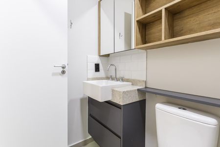 Studio para alugar com 27m², 1 quarto e sem vaga Studio para alugar com 27m², 1 quarto e sem vagaBanheiro