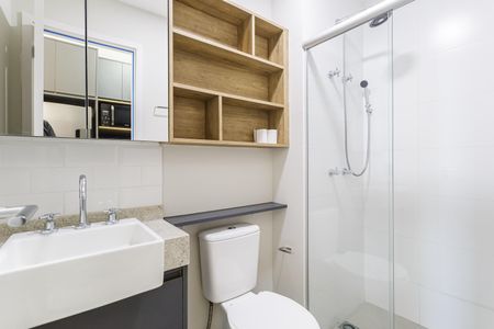 Studio para alugar com 27m², 1 quarto e sem vaga Studio para alugar com 27m², 1 quarto e sem vagaBanheiro