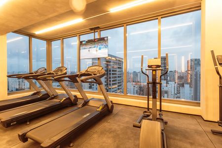 Studio para alugar com 27m², 1 quarto e sem vaga Studio para alugar com 27m², 1 quarto e sem vagaÁrea comum - Academia
