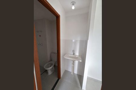Apartamento para alugar com 58m², 2 quartos e 1 vaga Apartamento para alugar com 58m², 2 quartos e 1 vagaBanheiro