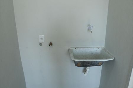 area de serviço               de apartamento para alugar com 1 quarto, 40m² em Kennedy, Nova Iguaçu