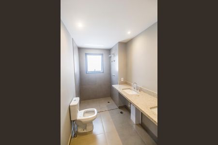Apartamento para alugar com 120m², 2 quartos e 2 vagasBanheiro da Suíte