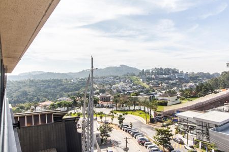 Vista da Sala de apartamento à venda com 2 quartos, 120m² em Centro Comercial Jubran, Barueri