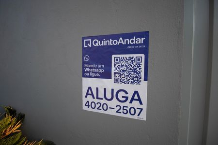 Casa para alugar com 260m², 5 quartos e 4 vagas Casa para alugar com 260m², 5 quartos e 4 vagasPlaca