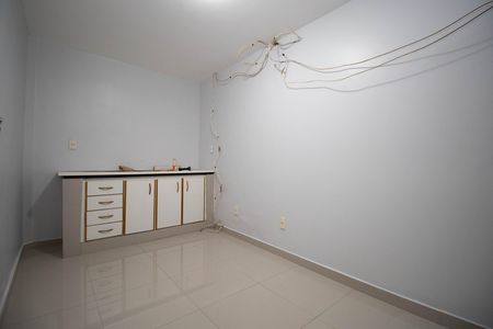 Casa para alugar com 260m², 5 quartos e 4 vagas Casa para alugar com 260m², 5 quartos e 4 vagasQuarto 1