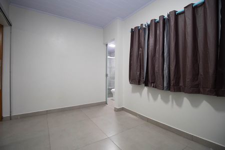 Casa para alugar com 260m², 5 quartos e 4 vagas Casa para alugar com 260m², 5 quartos e 4 vagasCloset da Suíte 3