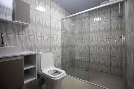 Casa para alugar com 260m², 5 quartos e 4 vagas Casa para alugar com 260m², 5 quartos e 4 vagasBanheiro da Suíte 3