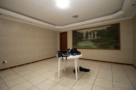 Casa para alugar com 260m², 5 quartos e 4 vagas Casa para alugar com 260m², 5 quartos e 4 vagasQuarto 3