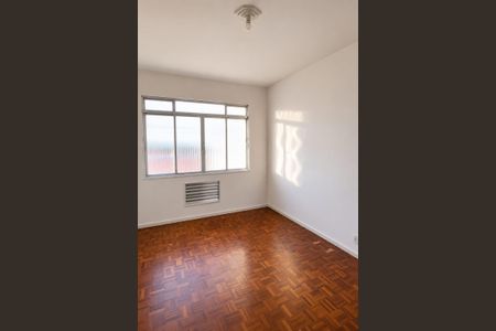 Sala de apartamento para alugar com 3 quartos, 58m² em Penha, Rio de Janeiro