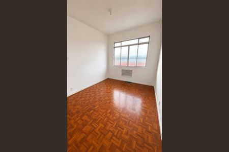 Sala de apartamento para alugar com 3 quartos, 58m² em Penha, Rio de Janeiro