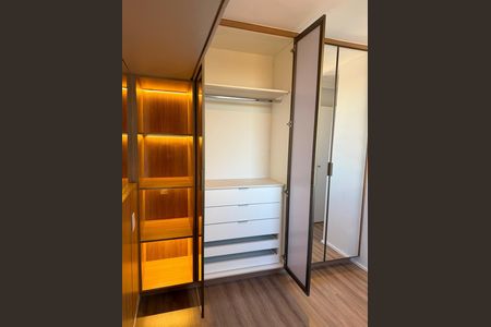Apartamento para alugar com 42m², 2 quartos e 1 vaga Apartamento para alugar com 42m², 2 quartos e 1 vagaQuarto
