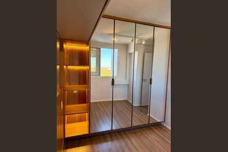 Quarto de apartamento para alugar com 2 quartos, 42m² em Santo Antônio, Santo André