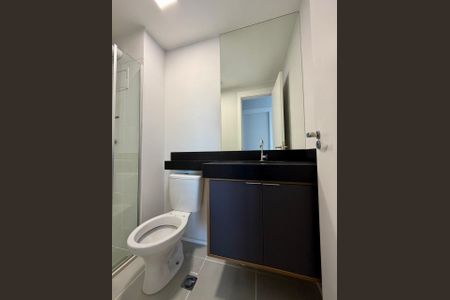 Banheiro de apartamento para alugar com 2 quartos, 42m² em Santo Antônio, Santo André