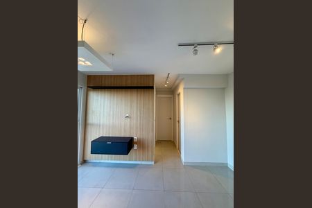 Sala de apartamento para alugar com 2 quartos, 42m² em Santo Antônio, Santo André