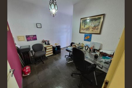 ESCRITÓRIO de apartamento para alugar com 4 quartos, 220m² em Cambuí, Campinas