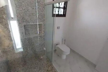 Casa à venda com 3 quartos, 153m² em Campo Belo, São Paulo