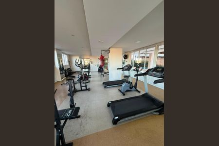 Apartamento à venda com 47m², 2 quartos e 1 vaga Apartamento à venda com 47m², 2 quartos e 1 vagaAcademia