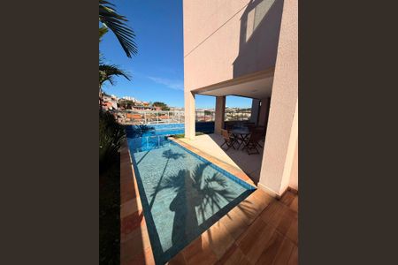 Apartamento à venda com 47m², 2 quartos e 1 vaga Apartamento à venda com 47m², 2 quartos e 1 vagaPiscina