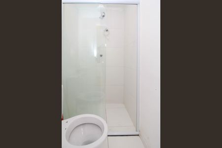 Banheiro de apartamento para alugar com 1 quarto, 20m² em Jardim Monte Kemel, São Paulo