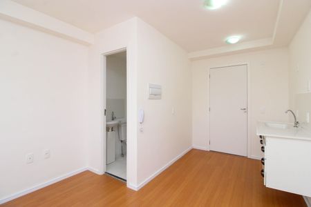 Quarto/Cozinha de apartamento para alugar com 1 quarto, 20m² em Jardim Monte Kemel, São Paulo