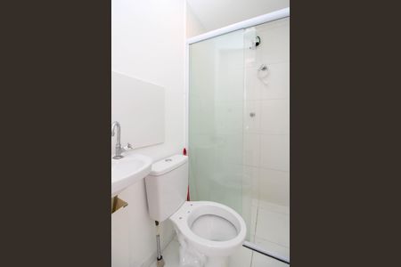 Banheiro de apartamento para alugar com 1 quarto, 20m² em Jardim Monte Kemel, São Paulo