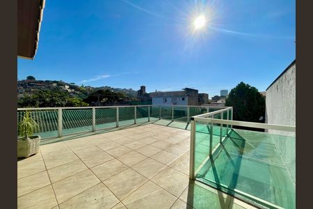 Casa à venda com 4 quartos, 320m² em Aparecida, Belo Horizonte