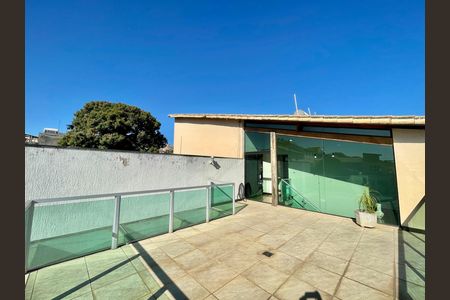 Casa à venda com 4 quartos, 320m² em Aparecida, Belo Horizonte