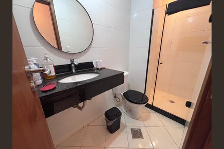 Apartamento para alugar com 82m², 3 quartos e 1 vaga Apartamento para alugar com 82m², 3 quartos e 1 vagaBanheiro