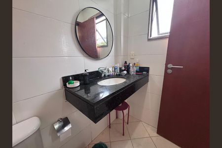 Apartamento para alugar com 82m², 3 quartos e 1 vaga Apartamento para alugar com 82m², 3 quartos e 1 vagaBanheiro do Quarto 1
