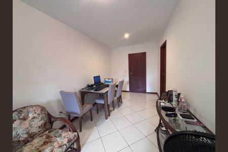 Apartamento para alugar com 82m², 3 quartos e 1 vaga Apartamento para alugar com 82m², 3 quartos e 1 vagaSala