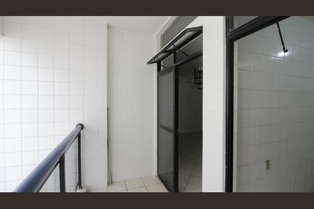 Área de Serviço de apartamento para alugar com 4 quartos, 125m² em Vila Nova, Cabo Frio